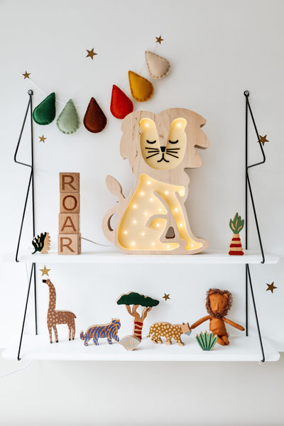 Lion Wooden Lamp